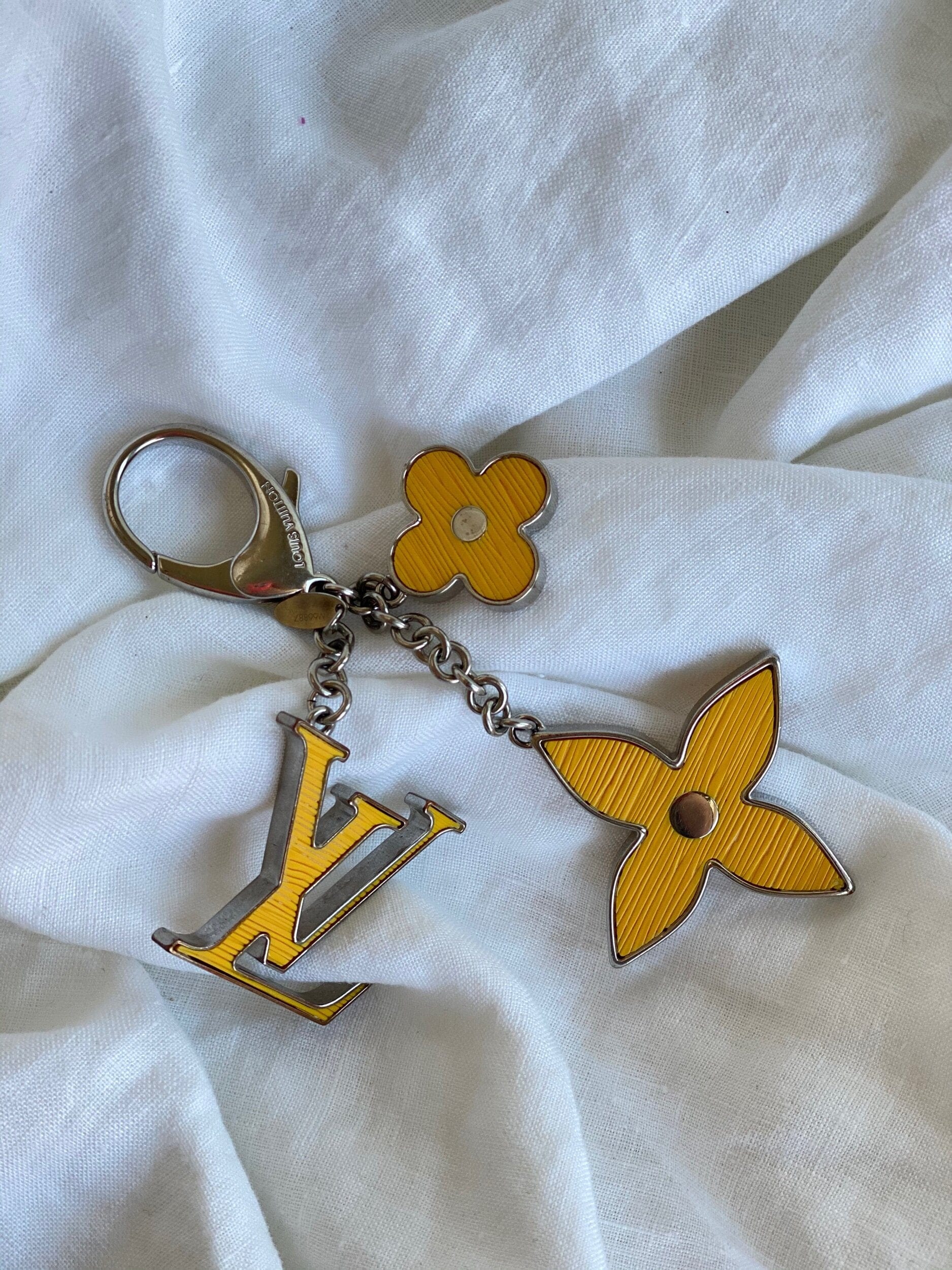 Louis Vuitton Yellow Fleur d'Epi Bag Charm Resin & Brass – REDELUXE