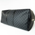 Louis Vuitton Duffle Bag Louis Vuitton Keepall 55 Bandouliere in Damier Graphite Canvas - Redeluxe
