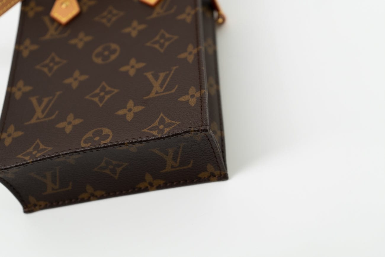 Louis Vuitton Handbag Brown Louis Vuitton Petit Sac Plat - Redeluxe