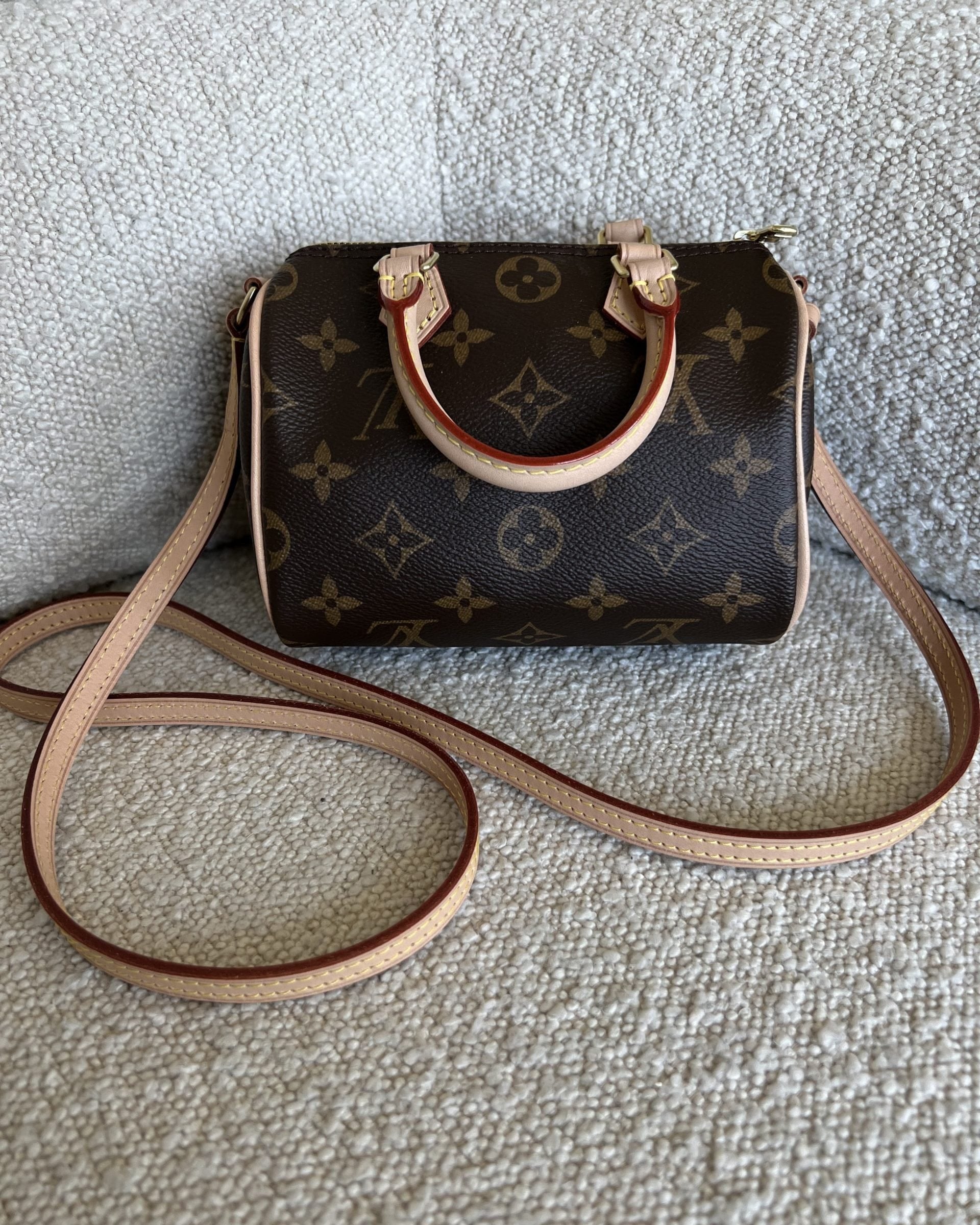 Louis Vuitton Handbag LOUIS VUITTON Monogram Nano Speedy - Redeluxe