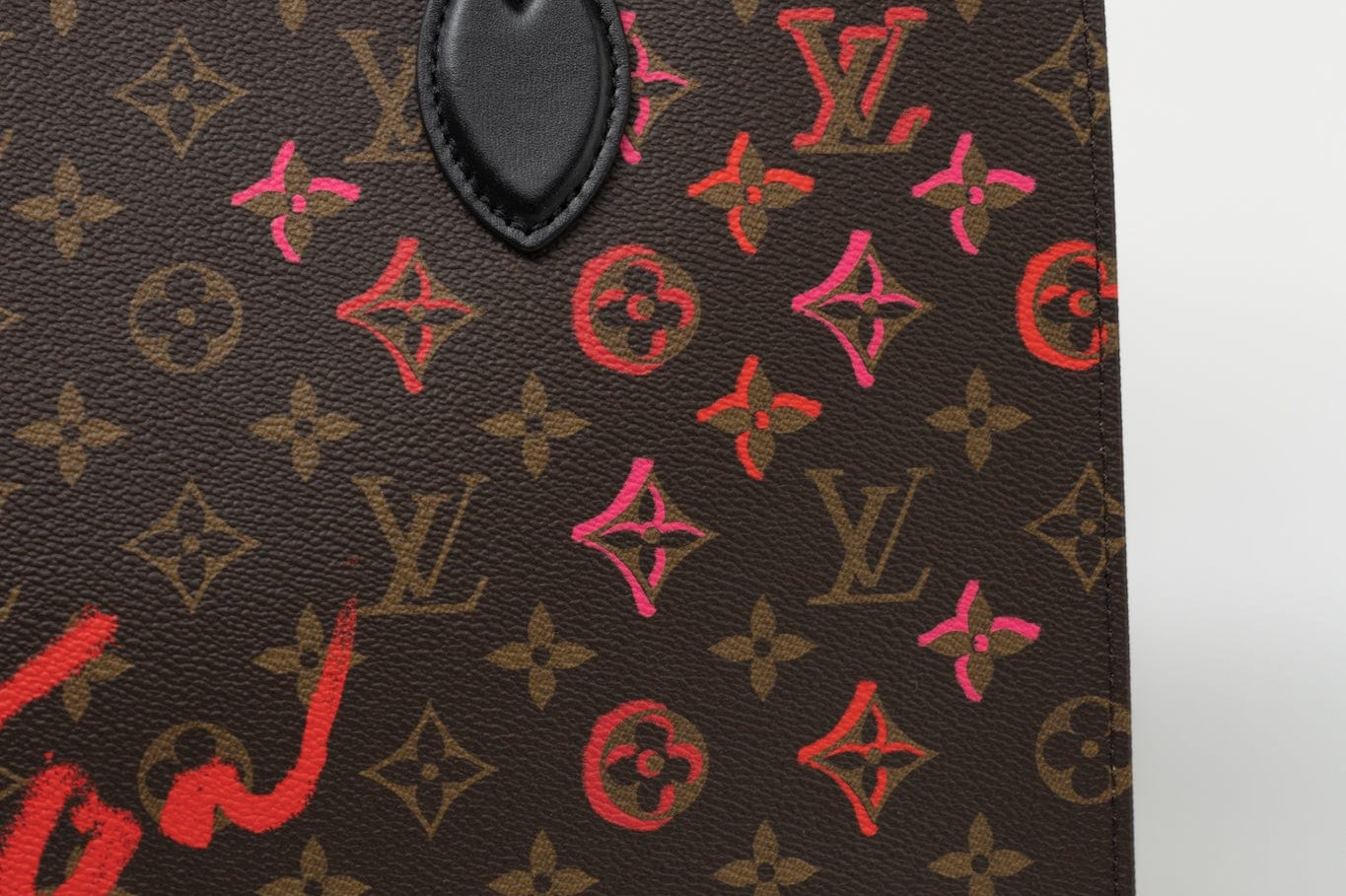 Louis Vuitton Handbag Red LOUIS VUITTON- Onthego MM Valentine’s Day Collection - Redeluxe