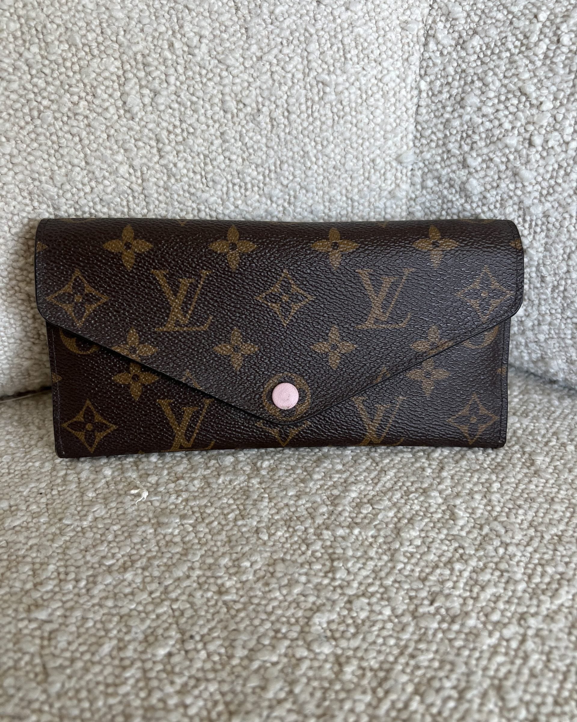 Louis Vuitton Pouch Purse Brown Louis Vuitton Rose Ballerine Monogram Canvas Josephine Wallet - Redeluxe