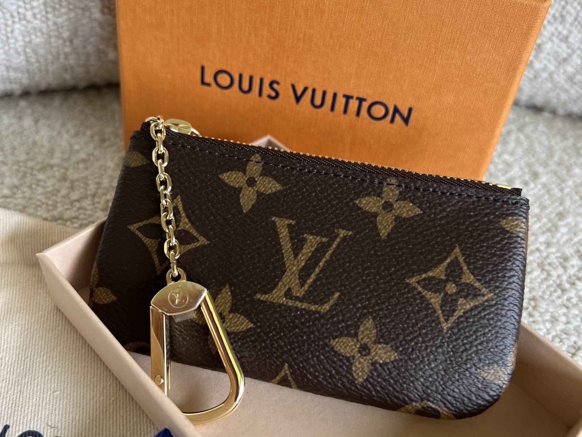 Louis Vuitton Pouch Purse Louis Vuitton  Zipped Coin Purse - Redeluxe