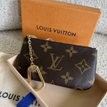 Louis Vuitton Pouch Purse Louis Vuitton  Zipped Coin Purse - Redeluxe