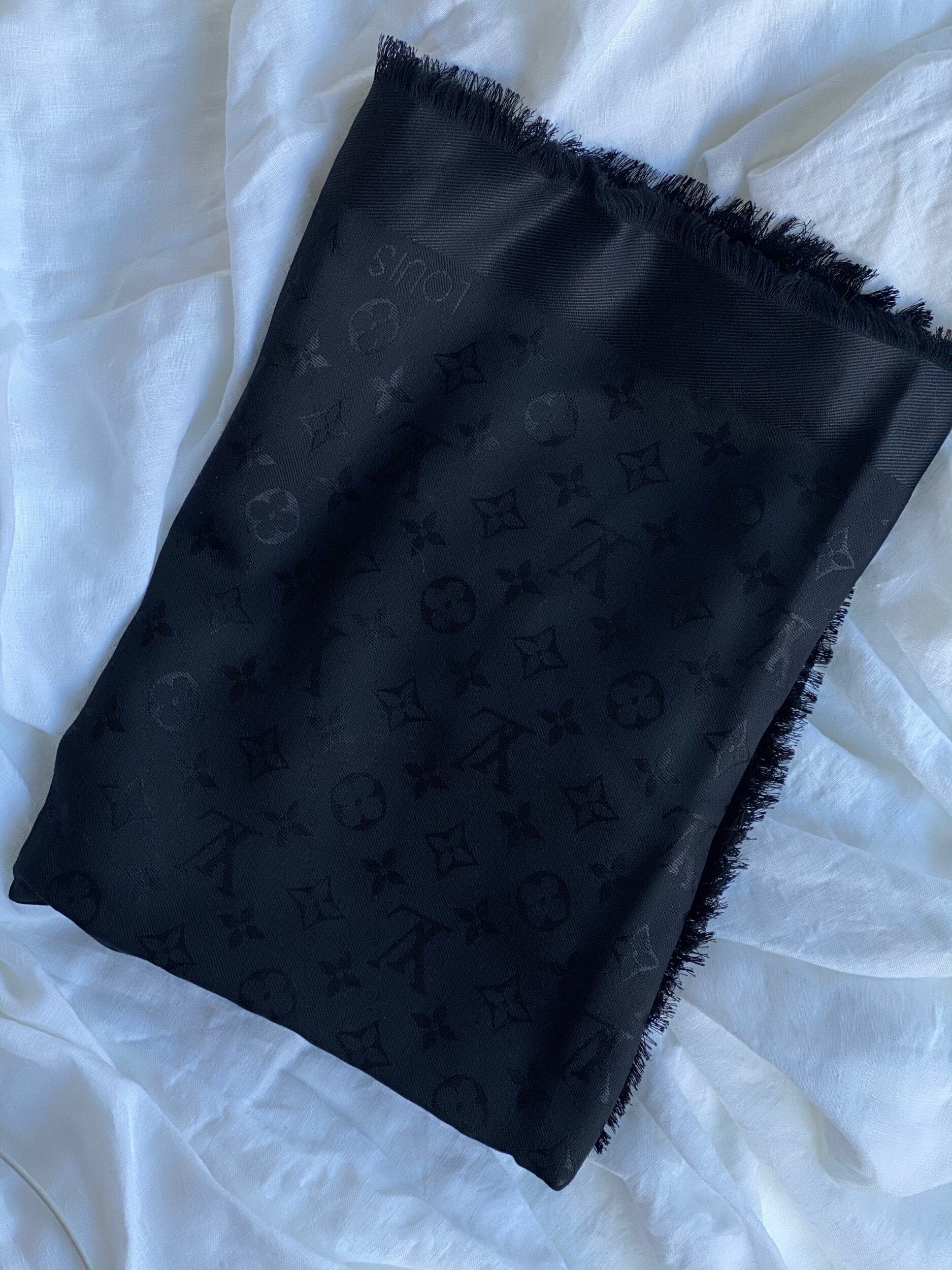 【美品】LOUIS VUITTONモノグラムクラシックショール　M71329 Amazon | [ルイヴィトン] ショール M71329 LOUIS VUITTON