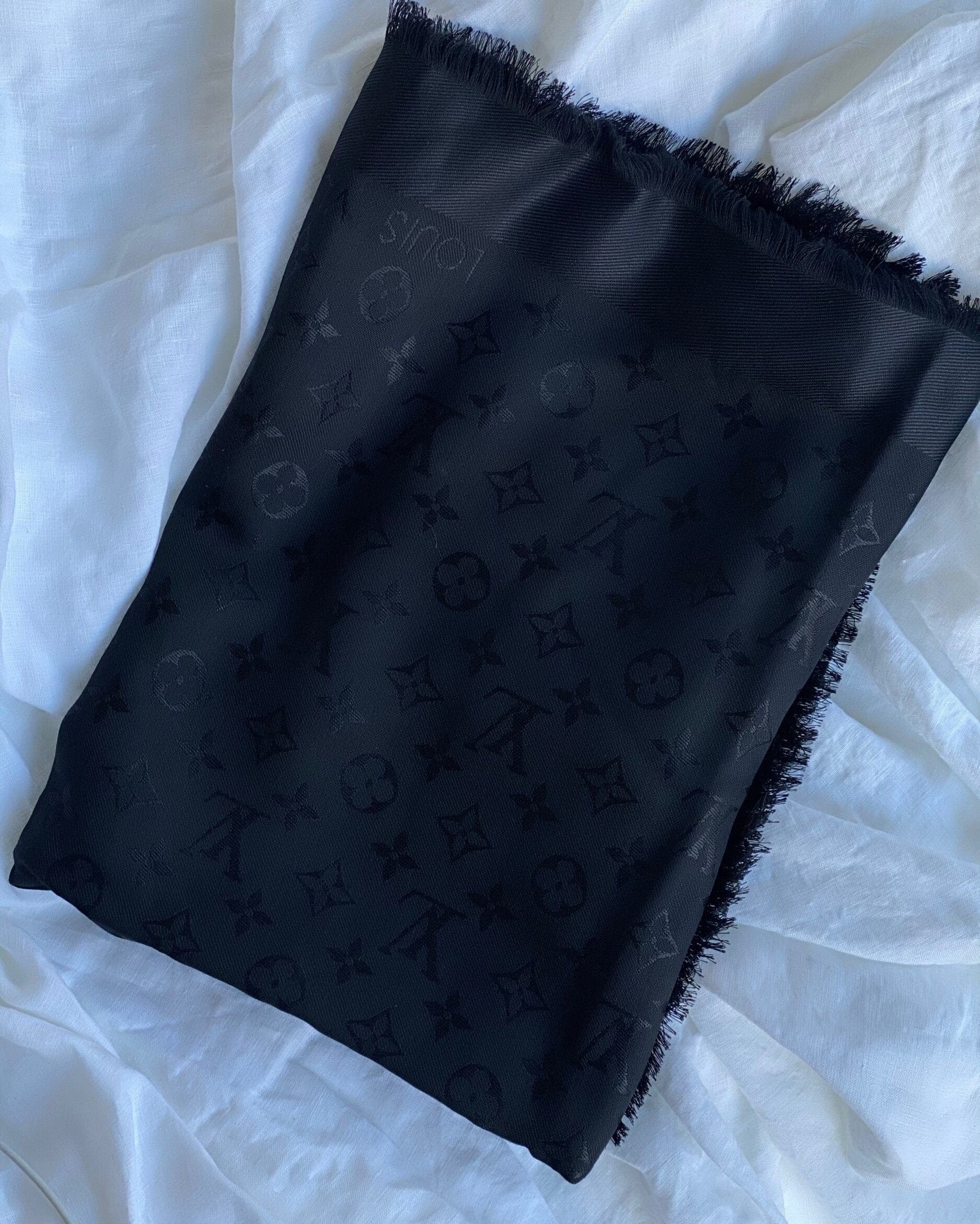 Louis Vuitton Shawl MONOGRAM SHAWL BLACK (M71329) - Redeluxe