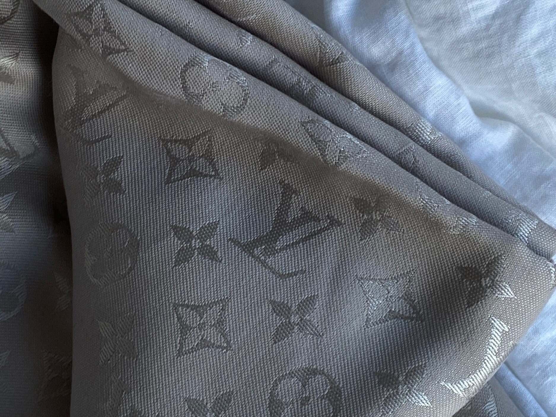 Louis Vuitton Shawl MONOGRAM SHAWL GREIGE (M71336) - Redeluxe